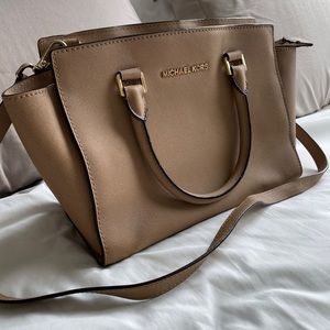 Michael Kors shoulder bag